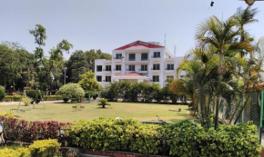 Hotels in Makhsaspur